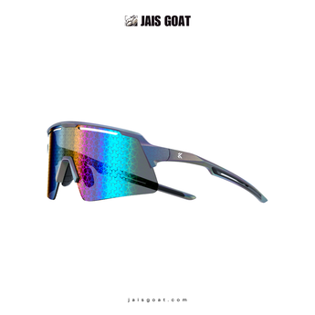 JAIS GOAT sports sunglasses for cycling and running, black frame with tinted lenses, designed for active outdoor sports.